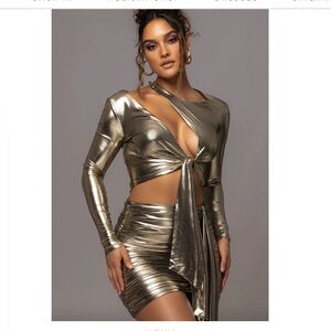 Gold Radiance Metallic Tie Knot Top and skirt.